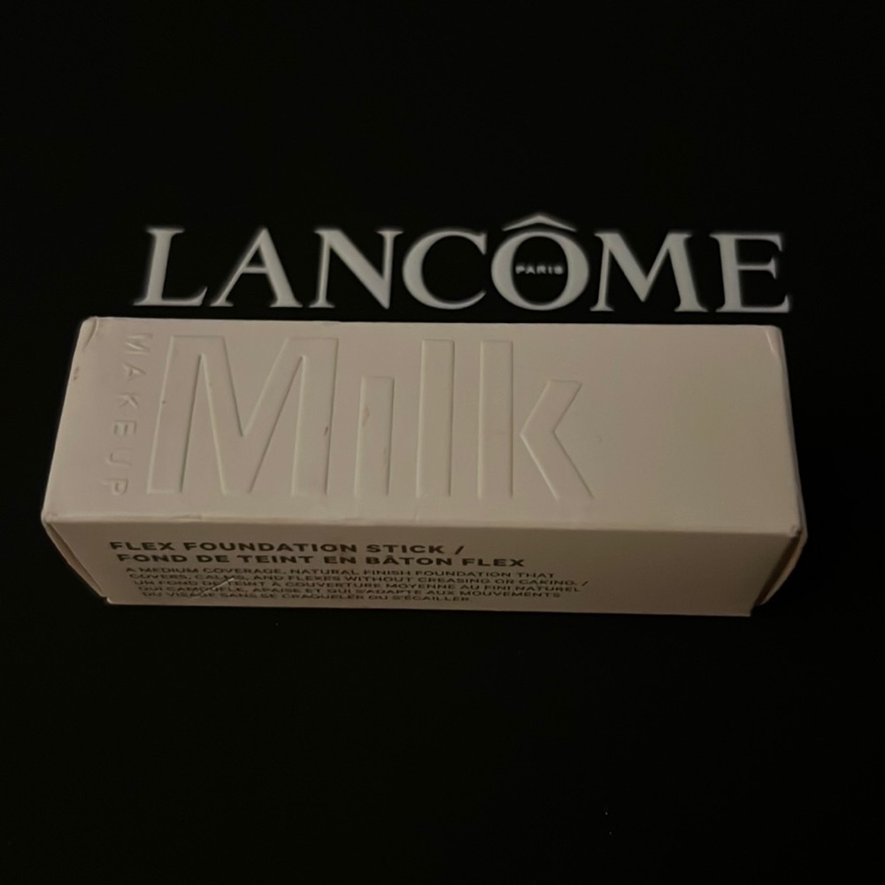 COPY - Milk make up flex foundation stick
